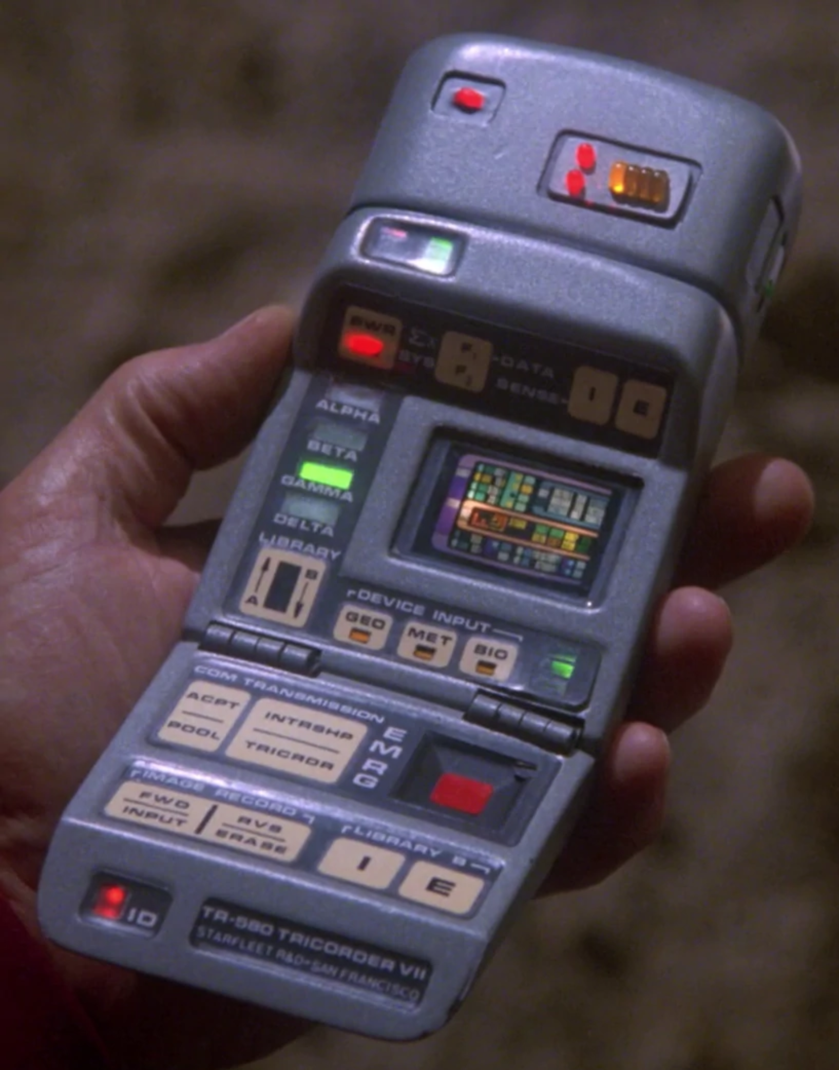 This image has an empty alt attribute; its file name is tricorder.png